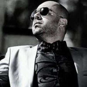 دانلود آهنگ یاسر محمودی به نام عشق جادویی تو