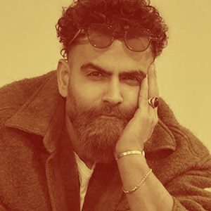 دانلود آهنگ معین زد به نام گفتی فقط مال منی جای تو کی خورده زمین