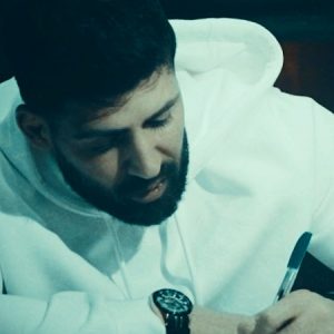 دانلود آهنگ محمد محرمی به نام اگه برگردیم عقب دوری میکردم ازت