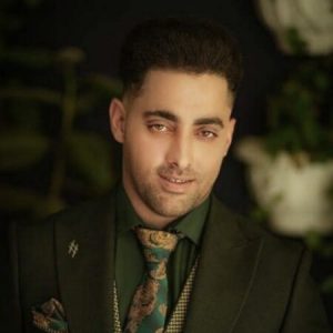 دانلود آهنگ علی عزیزپور به نام یه کری کشته مردته و سر تو غیرتیه