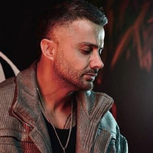 دانلود آهنگ ابی عالی به نام بزویی بردی آخرش چی دنیا اینجوری نمونه